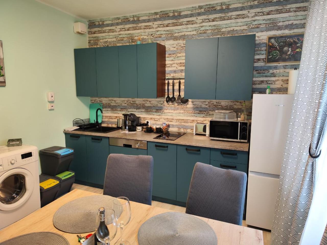 Veludo Apartments Centrum Free Parking 반스카비스트리카 외부 사진